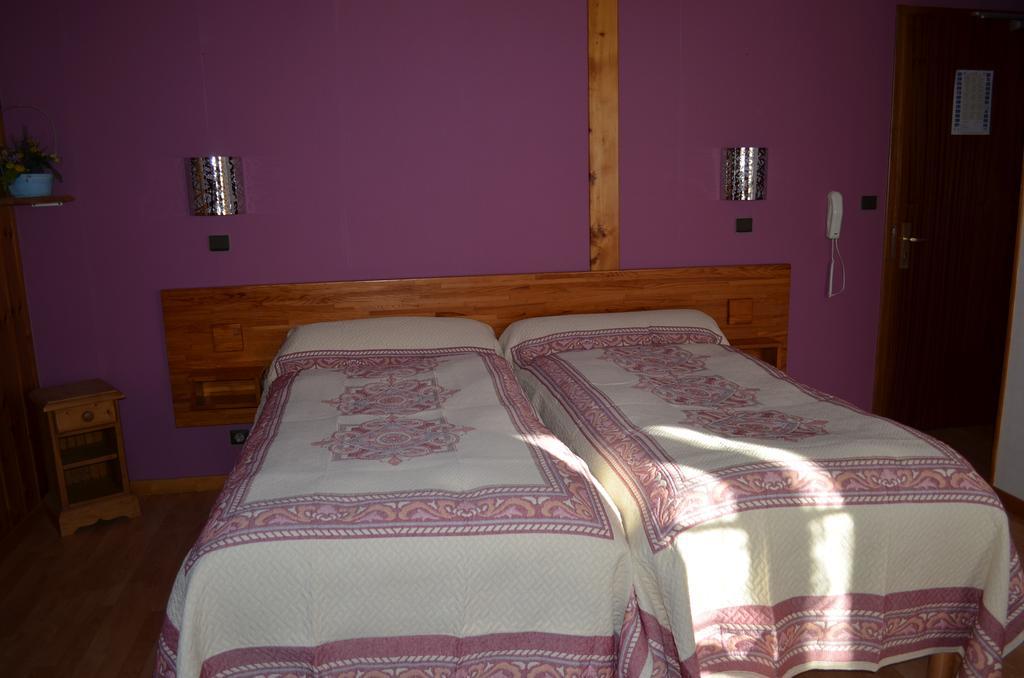 Hotel Les Touristes Abondance Pokój zdjęcie